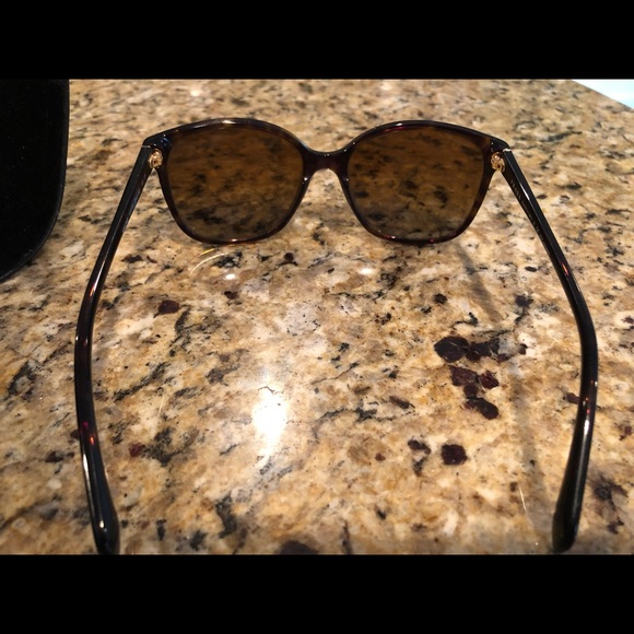 Prada sunglasses never worn ( with case ) - Picture 4 of 7